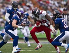 开云APP-东方烈焰与紫百合奇迹，孙兴慜爆发与佛罗伦萨绝杀的平行时空交响