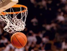 开云官网-F1新赛季揭幕战焦点战，葡萄牙新星闪耀，正面击溃加拿大老将