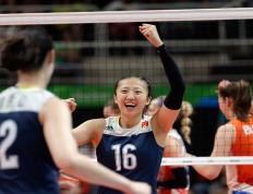 开云APP-当雄鹿围剿字母哥，却是詹姆斯递上了割鹿刀