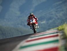 开云体育中国-孤胆老将卡塞米罗，为沙漠玫瑰浇灌一场奇迹