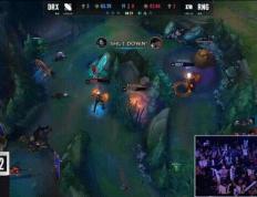 开云官网-DFM横扫FNC，Xiaohu极限生还后反打顶尖较量四强赛，技惊四座