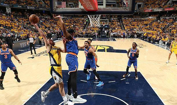 开云官网-冲刺途中突然换防,球队抓住机会得分领先的简单介绍