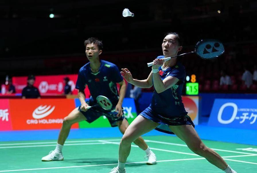 开云体育下载-阿贾克斯队凭实力击败对手，晋级比赛八强