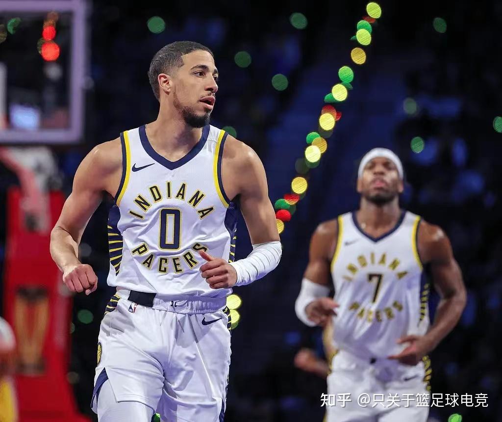 开云体育入口-雄鹿队近期比赛状态神勇,缔造不败神话