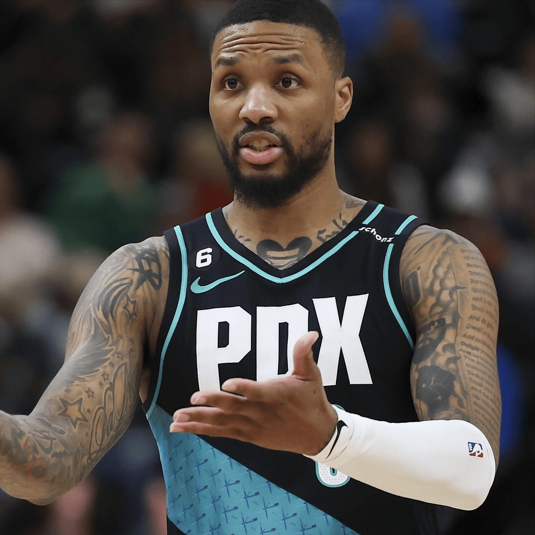 开云官方app入口-NBA赛季：开拓者队成功签下大卫·利拉德，实力暴增