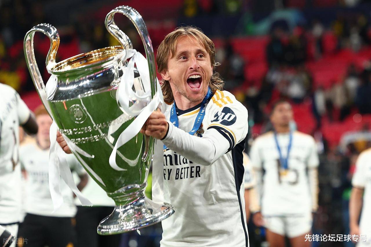 开云体育在线-曼城遭遇逆转，不敌皇家马德里