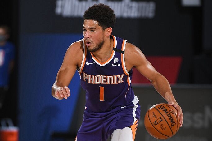 开云体育官网-犹他爵士队力克太阳，取得系列赛优势