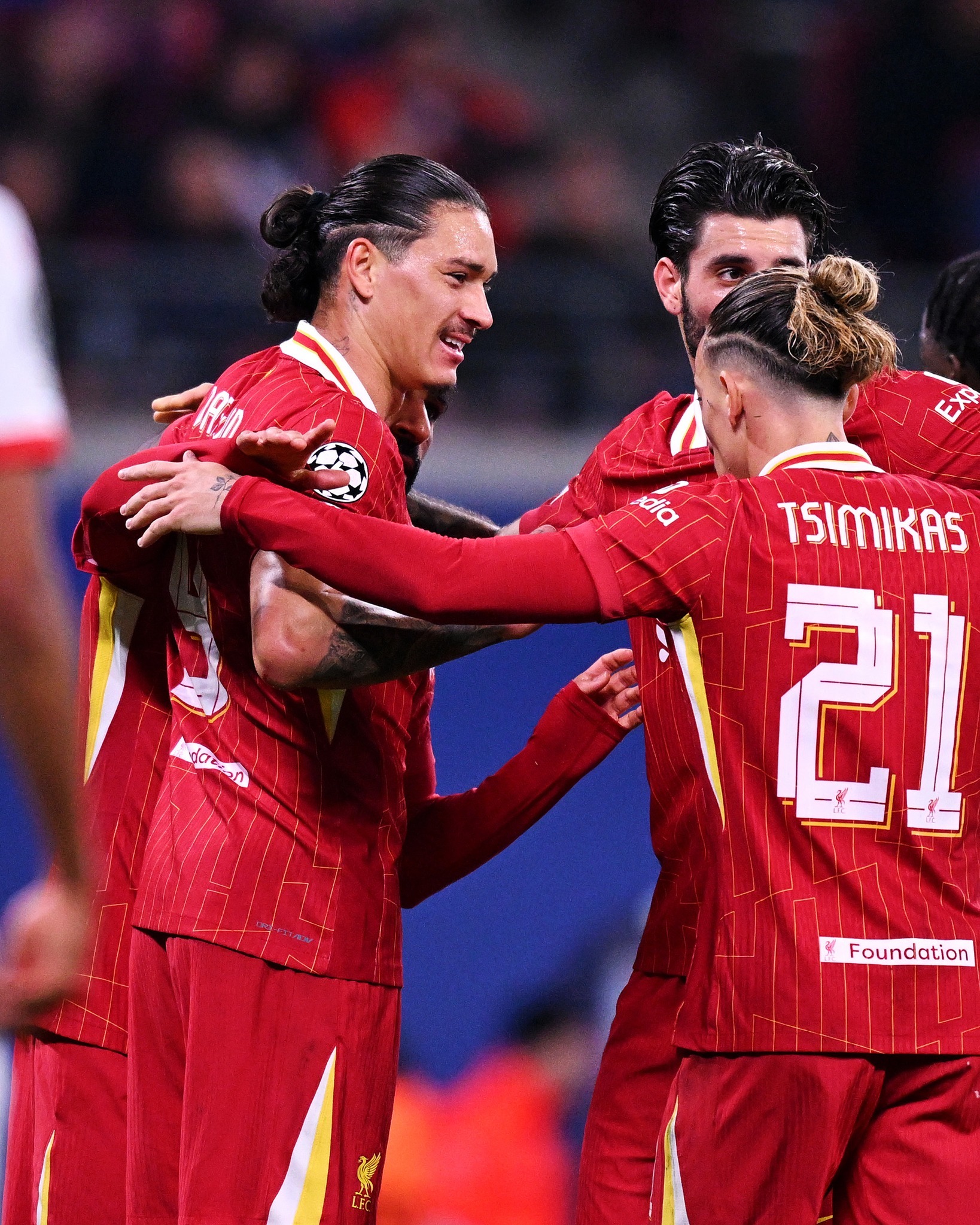 开云体育平台APP-塞内加尔逆转利物浦，马丁内利带队取胜的简单介绍