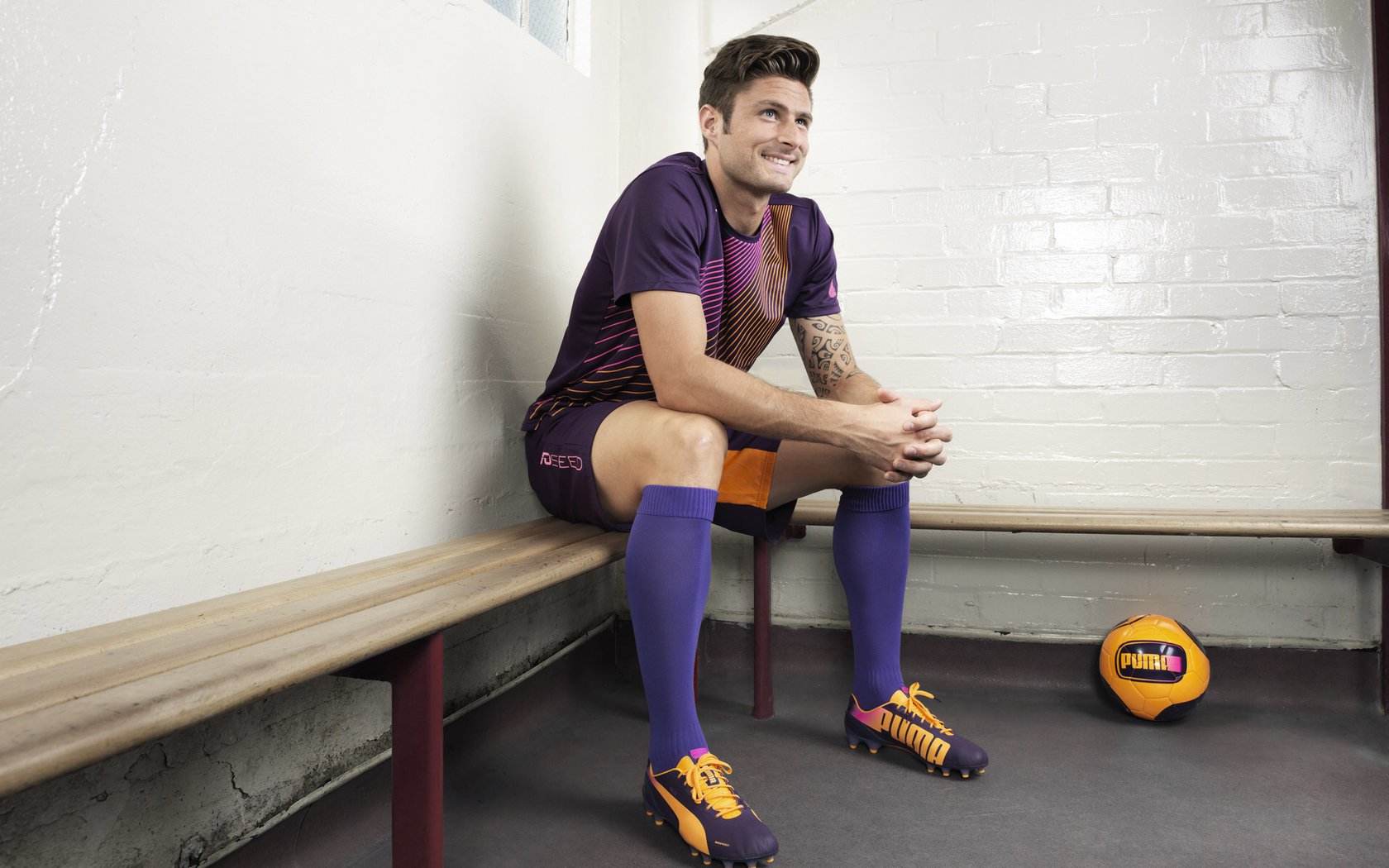 开云平台-桑巴魔法与维京战吼，在幻境中重绘的足球地图