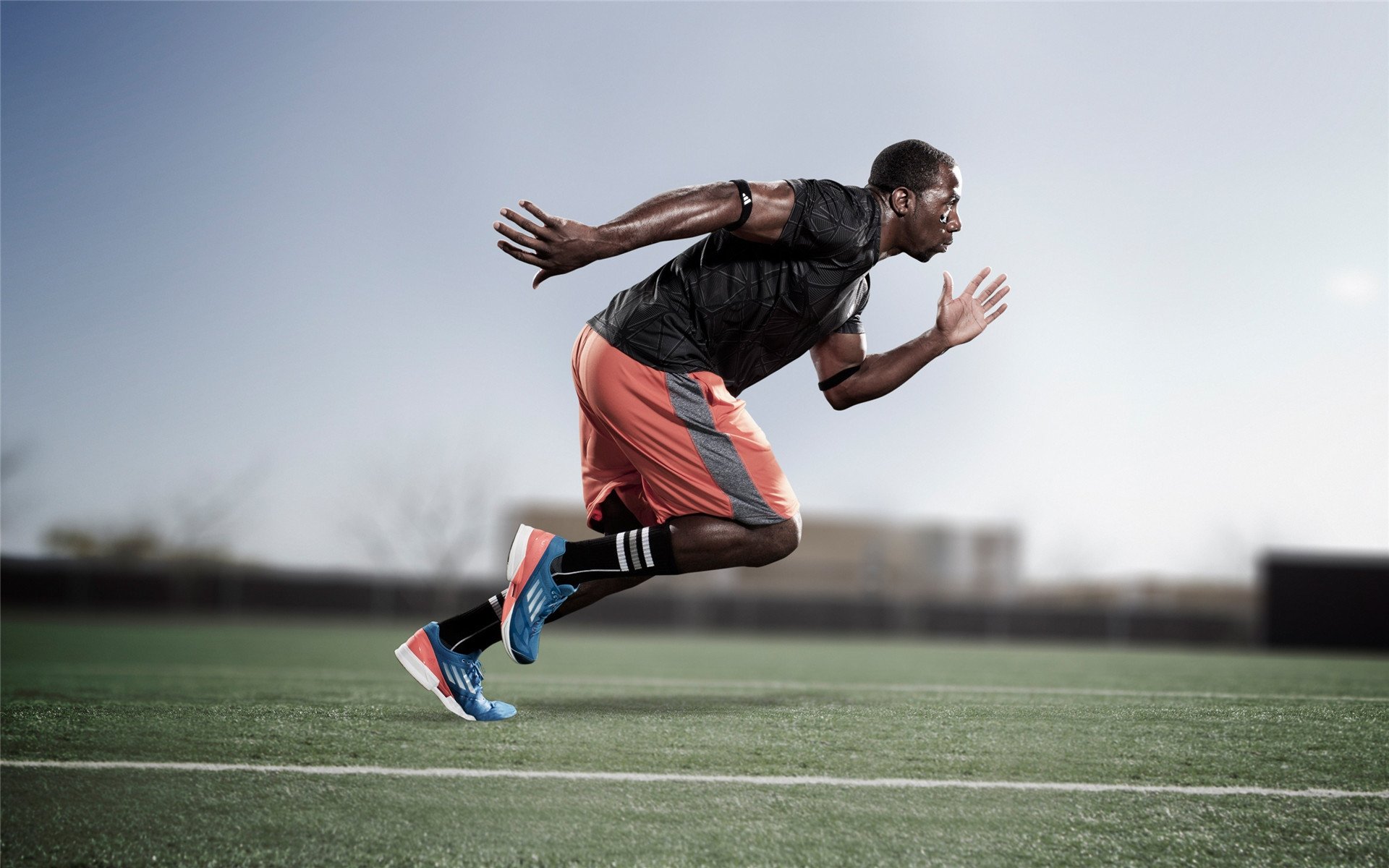 开云体育app-乔治末节19分导演逆转!篮网季前赛1分险胜上海,这剧本太传奇