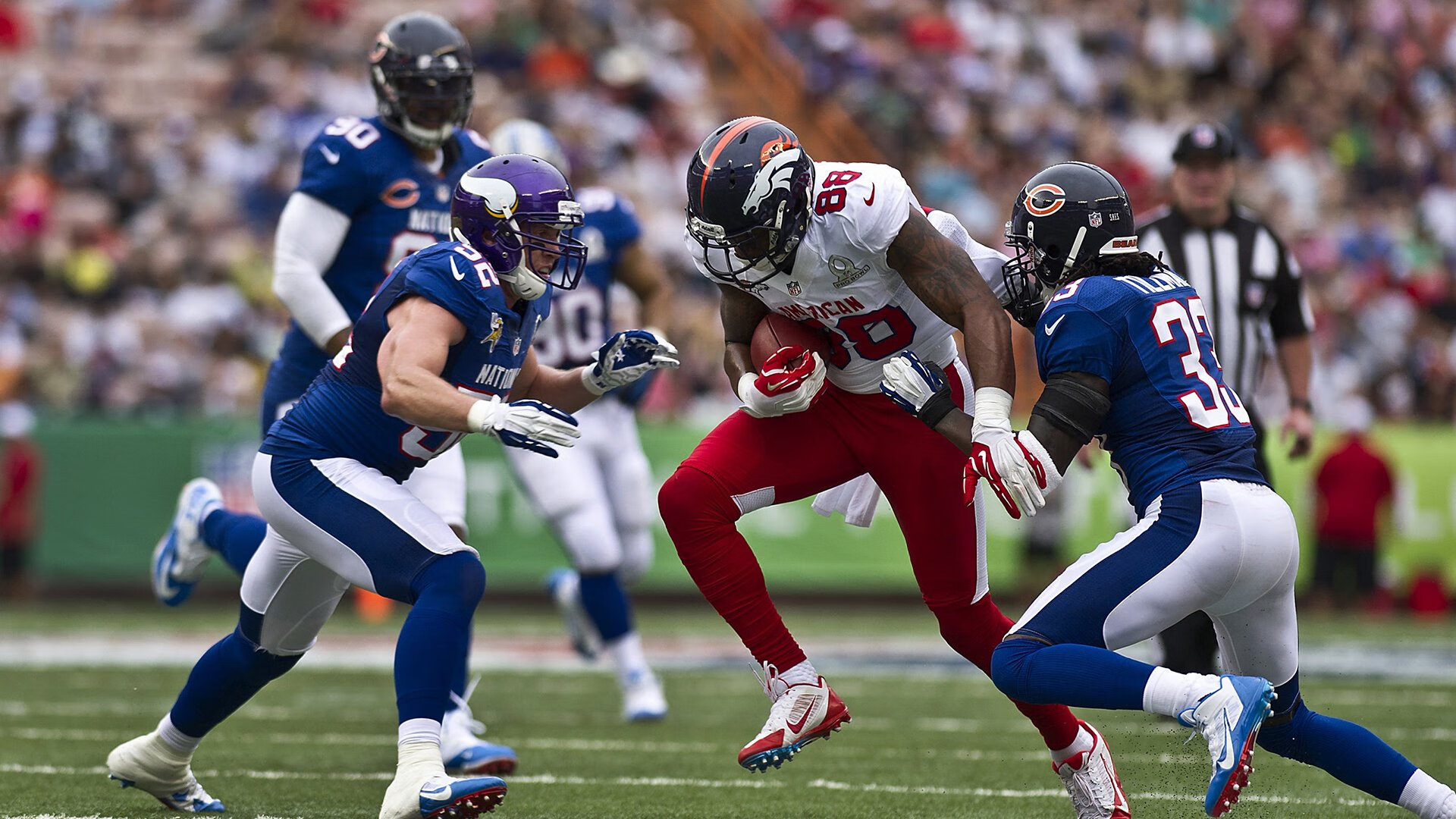 开云体育入口-赫拉克勒斯在王子公园，伊布以一肩之力，扛起巴黎的星月神话